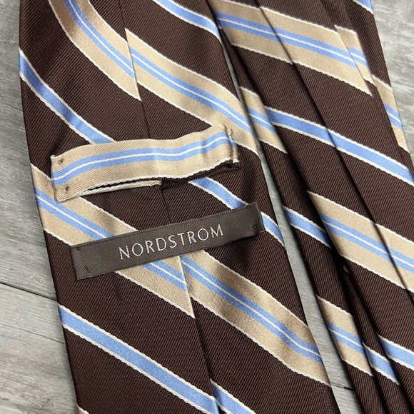 Nordstrom NWT Brown w/ Tan & Blue Stripe Silk Tie - Picture 3 of 5